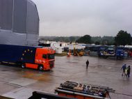 Reading2006_SetG-EddP-a_Backstage.jpg